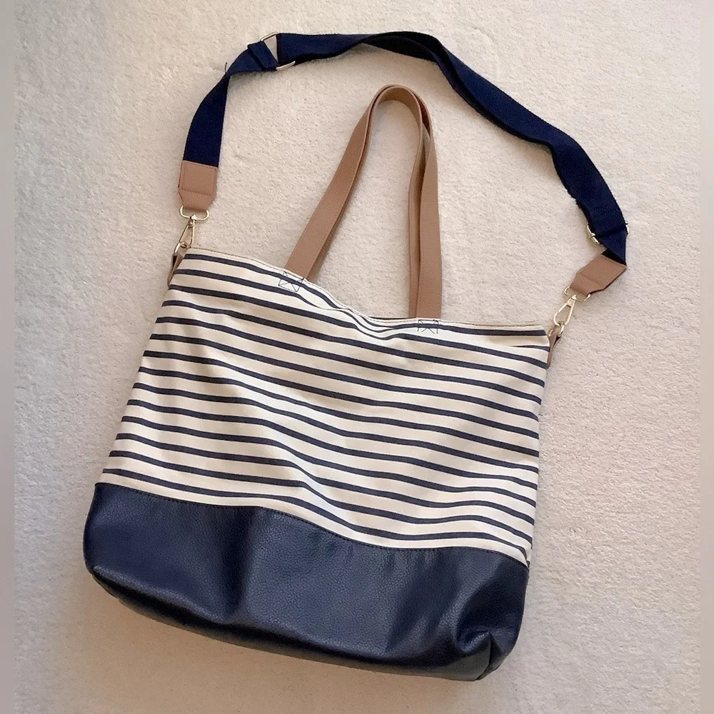 A New Day Target Cream Navy Striped Tote Bag Zipper Crossbody Shoulder Satchel - Picture 1 of 6